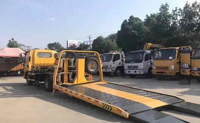 龙口汽车中途维修案例